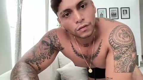 Snapshot of nicolas_montoya chatting on 6, 8, 2026 nicolas_montoya online show from 6, 8, 2026