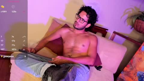 nicolasrodrii online show from 7, 1, 2025