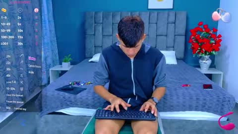 Snapshot of nicolastorres__ chatting on 22, 10, 2025 nicolastorres__ online show from 22, 10, 2025