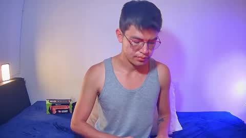 NicoLatinBoy online show from 10, 4, 2026