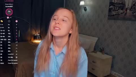 Nicoletta online show from 1, 11, 2025