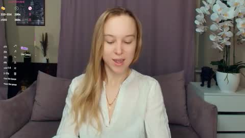 Nicoletta online show from 13, 2, 2026