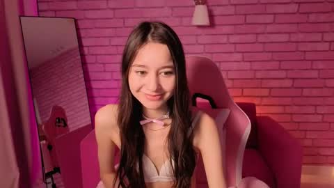 Nicole online show from 15, 5, 2026