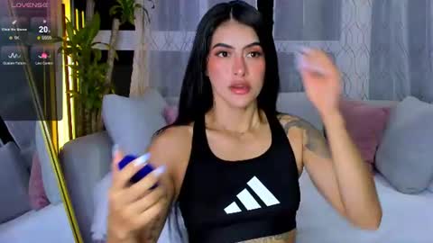 Snapshot of nicole_duran3095 chatting on 15, 7, 2026 Nick online show from 15, 7, 2026