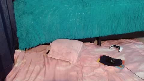  Anna Nicole  online show from 27, 9, 2025