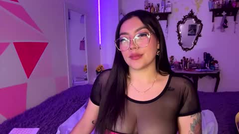 Snapshot of nicole_wc chatting on 14, 1, 2026 Nicole online show from 14, 1, 2026