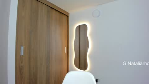 N A T A L I A online show from 2, 2, 2025