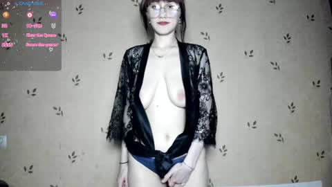 NicoleDavis online show from 29, 5, 2026