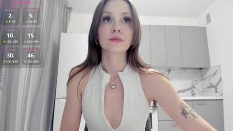 nicoledolla online show from 12, 10, 2025