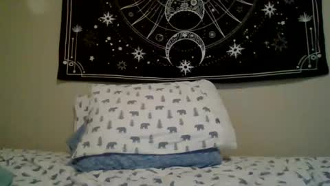 Nicole online show from 2, 2, 2026