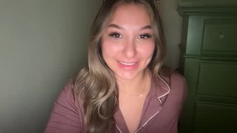 nicolelovesyou444 online show from 1, 11, 2025