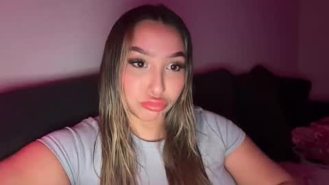 nicolelovesyou444 online show from 11, 2, 2026