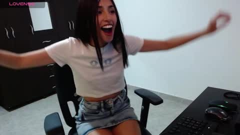 Nicole online show from 14, 3, 2026