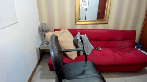 Nicolettcolin  online show from 3, 3, 2026