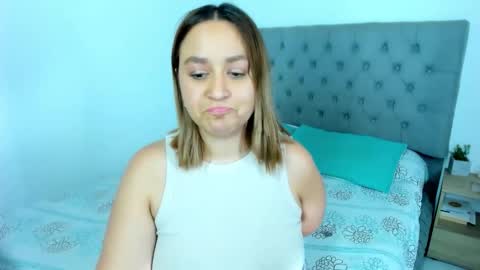 Snapshot of nicolewind_ chatting on 2, 3, 2026 ELIZABETH online show from 2, 3, 2026