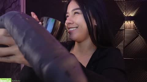 Snapshot of nicollbashel chatting on 17, 12, 2024 Nicoll  Independent model online show from 17, 12, 2024