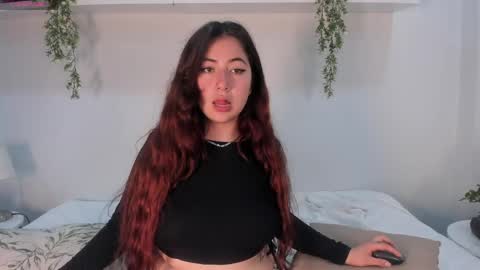Snapshot of nicolle_evanss_ chatting on 13, 5, 2026 nicolle_evanss_ online show from 13, 5, 2026