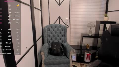 NicolRoss online show from 25, 11, 2025