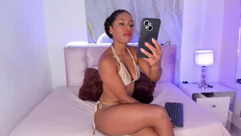 Snapshot of nicolvegaa chatting on 8, 6, 2026 Nico online show from 8, 6, 2026