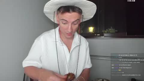Snapshot of nicoslowmoo chatting on 20, 7, 2026 NicoSlowmoo online show from 20, 7, 2026
