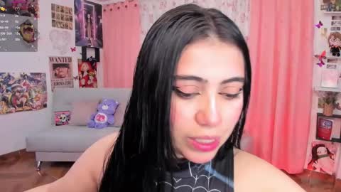 Snapshot of nidrii_07 chatting on 13, 2, 2025      900   300   online show from 13, 2, 2025