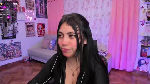 Snapshot of nidrii_07 chatting on 7, 3, 2025      900   300   online show from 7, 3, 2025