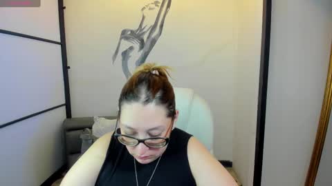 Anni online show from 23, 2, 2025