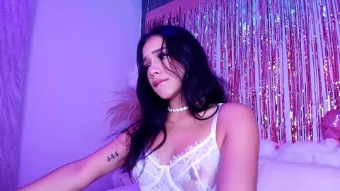 Nicole online show from 19, 2, 2026