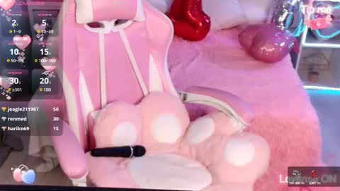 Nicole  online show from 12, 2, 2025