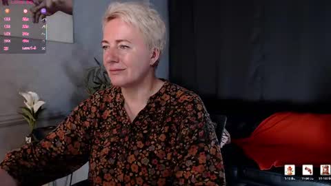 Snapshot of nika_smit chatting on 1, 8, 2026 Nika online show from 1, 8, 2026
