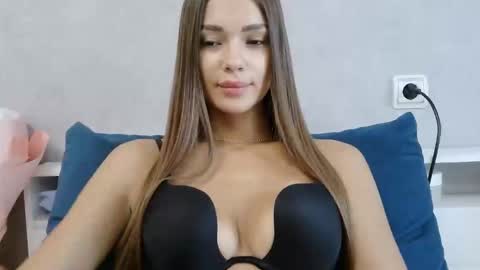 Snapshot of nika_verona1 chatting on 11, 6, 2026 Nika online show from 11, 6, 2026