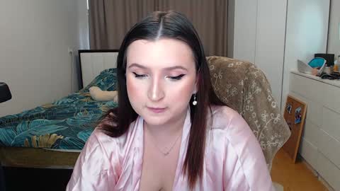 Snapshot of nikaking22 chatting on 4, 12, 2024 nikaking22 online show from 4, 12, 2024