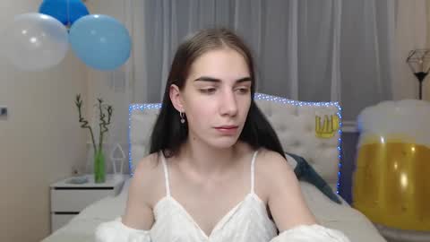 Snapshot of nikastarkk chatting on 18, 9, 2025 nikastarkk online show from 18, 9, 2025