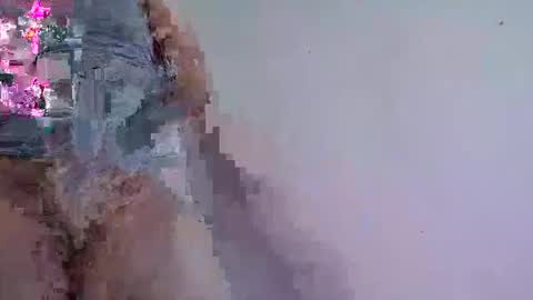 Snapshot of niki_wood_1 chatting on 23, 11, 2025 niki_wood_1 online show from 23, 11, 2025