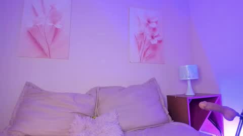    online show from 12, 11, 2025