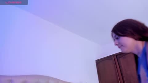 Niikii online show from 2, 12, 2024