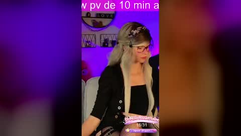 Snapshot of nikki_goldberg chatting on 19, 4, 2026 Kitty Chatte online show from 19, 4, 2026