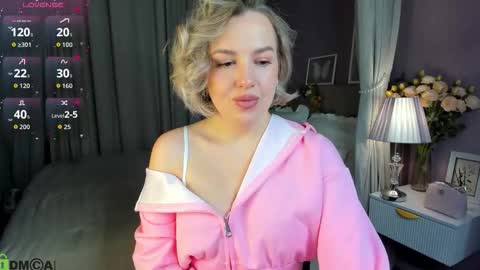 Snapshot of nikki_kai chatting on 16, 10, 2025 Nikki online show from 16, 10, 2025