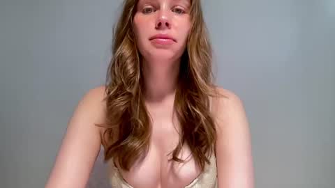 Snapshot of nikki_mi chatting on 25, 6, 2026 Nikki online show from 25, 6, 2026