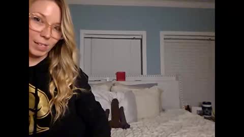 Snapshot of nikkib653466 chatting on 19, 4, 2026 nikkib653466 online show from 19, 4, 2026