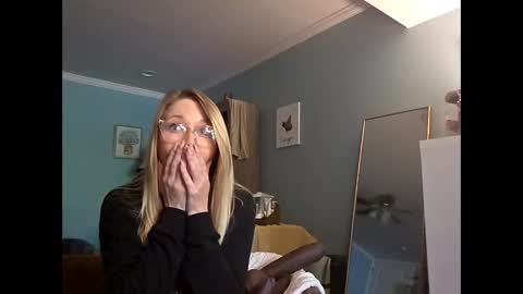 Snapshot of nikkib653466 chatting on 24, 4, 2026 nikkib653466 online show from 24, 4, 2026