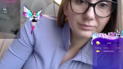 nikkikiss___ online show from 3, 2, 2026