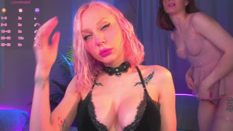 Snapshot of nikkisilk chatting on 6, 2, 2025 Stassy Krissy Aria Lina online show from 6, 2, 2025