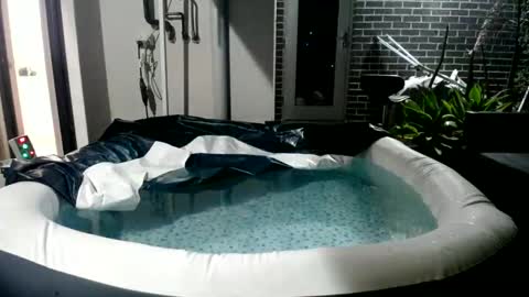 Snapshot of nikkkibabyyyy chatting on 5, 12, 2024 Niquita Sparkles online show from 5, 12, 2024