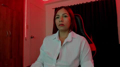   online show from 27, 4, 2026