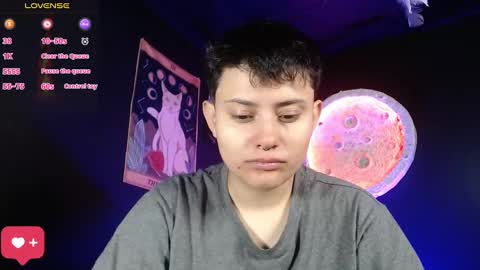 Nikky online show from 17, 11, 2025