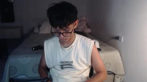 Snapshot of niklaus_wolf chatting on 18, 9, 2025 niklaus_wolf online show from 18, 9, 2025