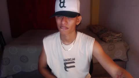 Snapshot of niklaus_wolf chatting on 30, 10, 2025 niklaus_wolf online show from 30, 10, 2025