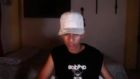 Snapshot of niklaus_wolf chatting on 6, 1, 2026 niklaus_wolf online show from 6, 1, 2026