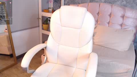 Niko Robin online show from 4, 12, 2024